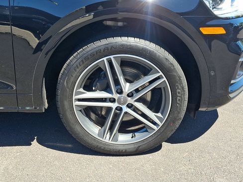 Used 2019 Audi SQ5 Prestige w/ Prestige Package AWD/4WD image 8