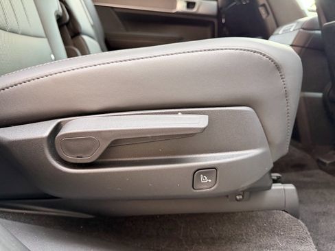 Used 2025 Hyundai Santa Fe XRT image 22