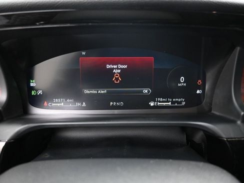 Used 2023 Lincoln Aviator Reserve w/ Equipment Group 201A image 14