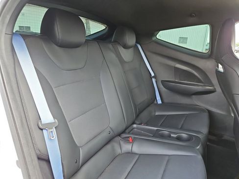 Used 2021 Hyundai Veloster N image 18