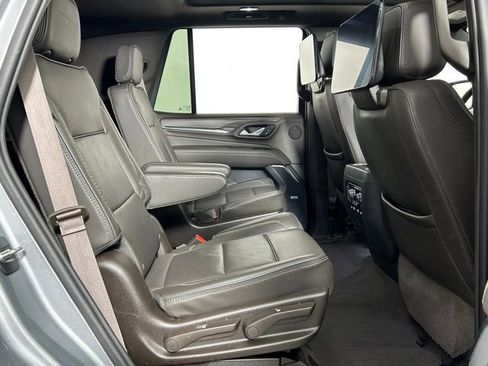Used 2024 GMC Yukon Denali w/ Denali Reserve Package image 14