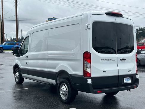 New 2026 Ford Transit 250 148 Medium Roof Extended AWD w/ Exterior Upgrade Package image 4