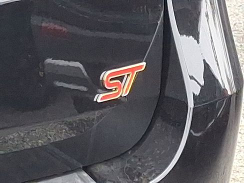 New 2026 Ford Explorer ST w/ Sun And Sound Package image 12