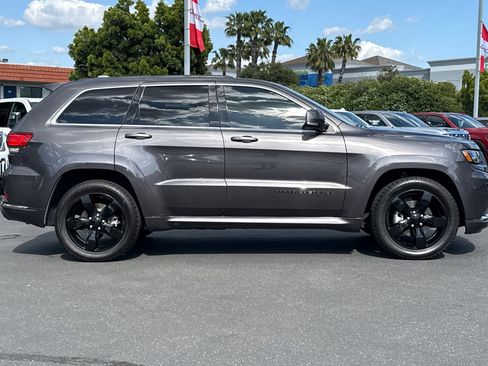 Used 2016 Jeep Grand Cherokee High Altitude RWD image 3