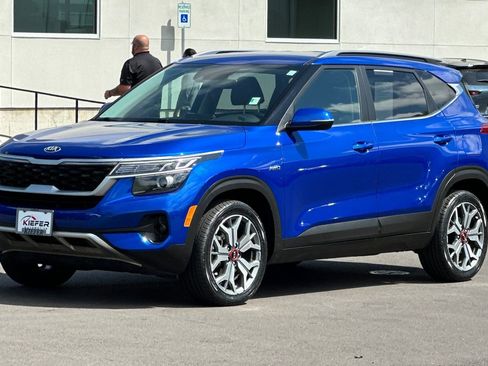 Certified 2021 Kia Seltos S AWD/4WD image 8