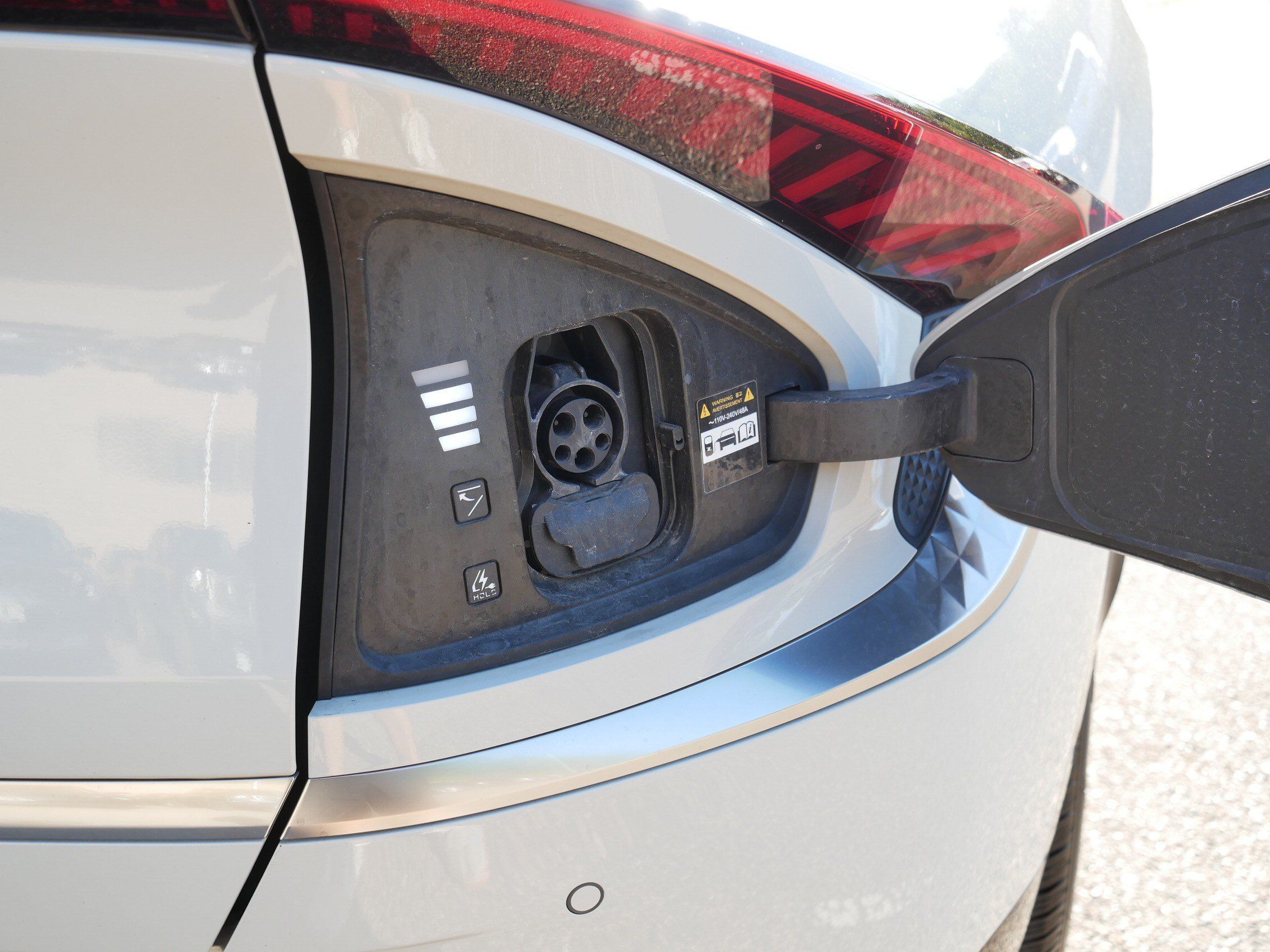 Certified 2023 Kia EV6 Wind w/ Wind Technology Package AWD/4WD image 35