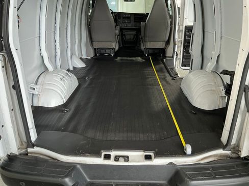 Used 2023 Chevrolet Express 3500 w/ Driver Convenience Package RWD image 54