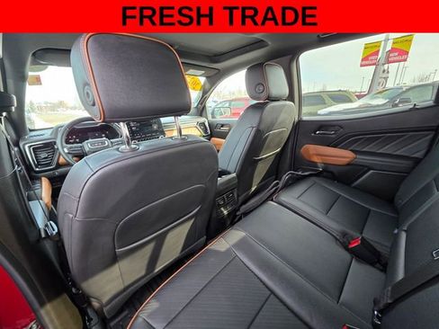 Used 2025 GMC Canyon AT4 w/ Technology Plus Package image 19