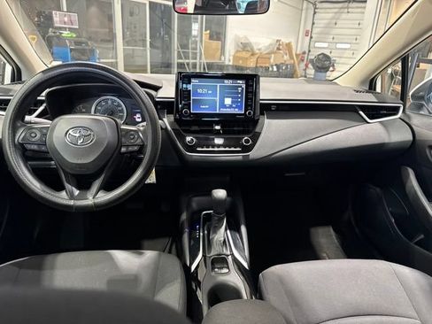 Used 2022 Toyota Corolla LE FWD image 8