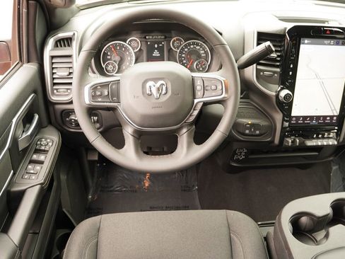 Certified 2026 RAM 2500 Big Horn AWD/4WD image 20