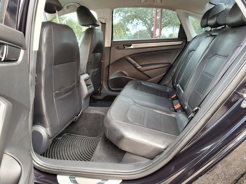 Used 2018 Volkswagen Passat 2.0T S image 5