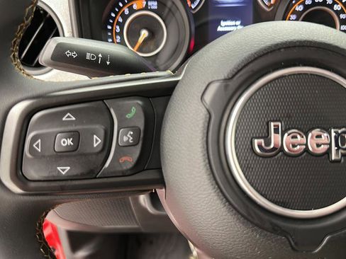 Used 2024 Jeep Wrangler Sport AWD/4WD image 14