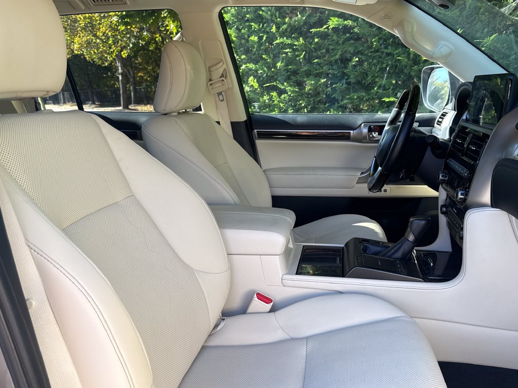 Used 2023 Lexus GX 460 Premium w/ Premium Plus Package AWD/4WD image 15