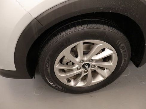 Used 2017 Hyundai Tucson SE image 5