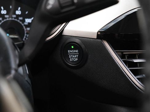 Used 2022 Ford Escape SEL image 37