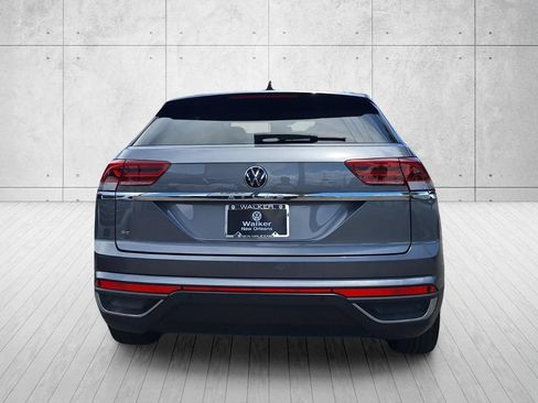 Used 2023 Volkswagen Atlas Cross Sport SE w/ Black Wheel Package FWD image 6