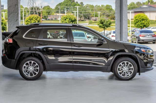 Used 2019 Jeep Cherokee Latitude Plus FWD image 53