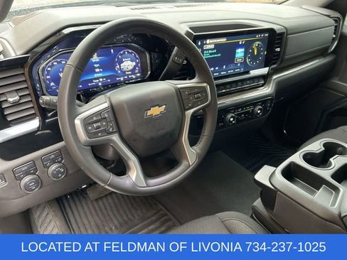 Used 2024 Chevrolet Silverado 1500 LT image 10