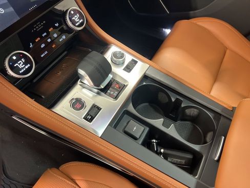 New 2026 Jaguar F-PACE R-Dynamic S image 17