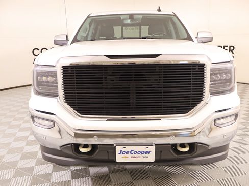Used 2017 GMC Sierra 1500 SLT w/ Texas SLT Premium Package AWD/4WD image 10