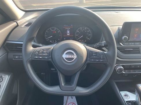 New 2025 Nissan Altima 2.5 S image 13