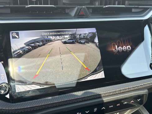 New 2026 Jeep Cherokee Overland image 35