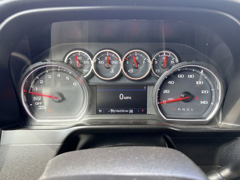 Used 2020 Chevrolet Silverado 1500 RST AWD/4WD image 29