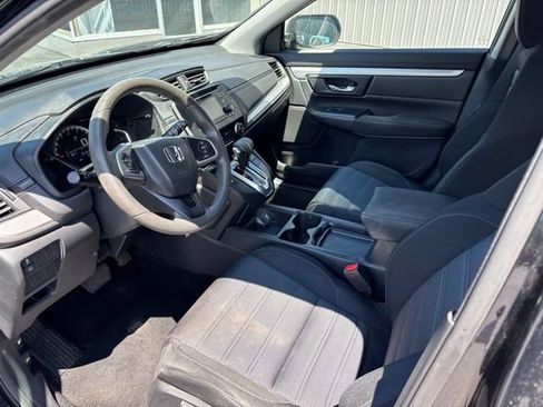 Used 2017 Honda CR-V LX image 9