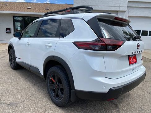 New 2026 Nissan Rogue SV AWD/4WD image 3
