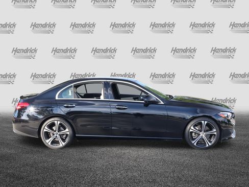 Used 2023 Mercedes-Benz C 300 Sedan image 10