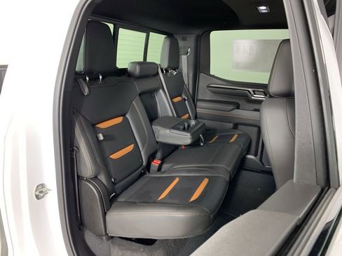 Used 2022 GMC Sierra 1500 AT4 w/ AT4 Preferred Package image 37