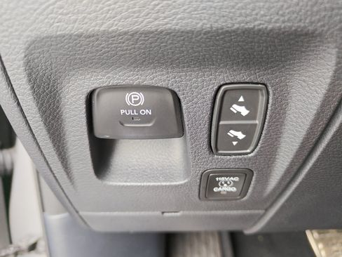 Used 2025 RAM 1500 Tungsten w/ Trailer Tow Group AWD/4WD image 40