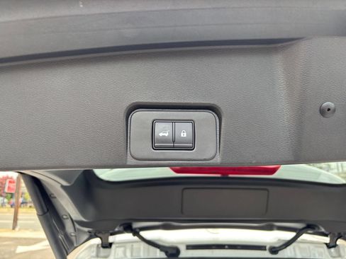 Used 2026 Nissan Rogue SL AWD/4WD image 20