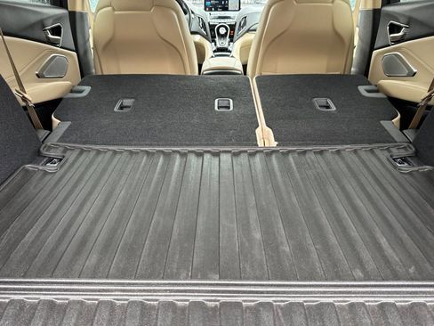 Used 2022 Acura RDX w/ Technology Package image 16