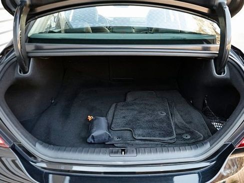 Used 2023 Genesis G70 2.0T image 27