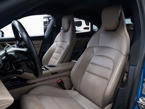 Used 2023 Porsche Taycan 4S image 17