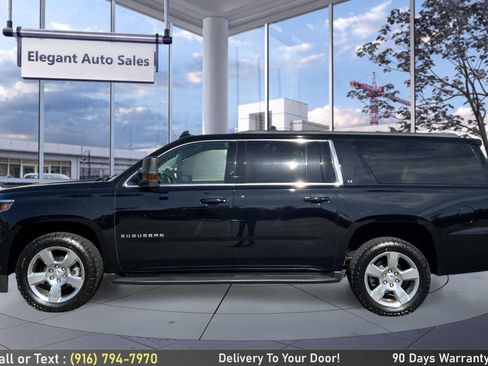Used 2017 Chevrolet Suburban LT AWD/4WD image 8