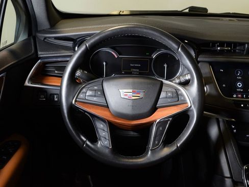 Used 2021 Cadillac XT5 Premium Luxury w/ LPO, Floor Liner Package AWD/4WD image 14