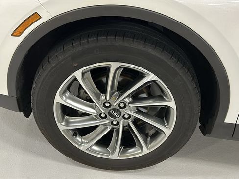 Used 2023 Lincoln Corsair AWD w/ Equipment Group 101A image 8