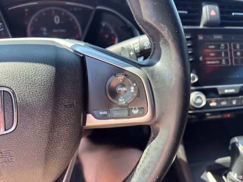 Used 2019 Honda Civic Sport image 18