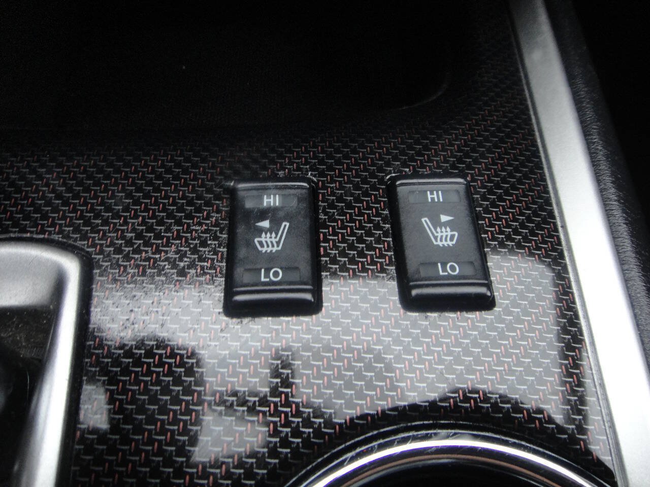 Used 2020 Nissan Pathfinder SL AWD/4WD image 11
