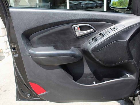 Used 2013 Hyundai Tucson GLS AWD/4WD image 11