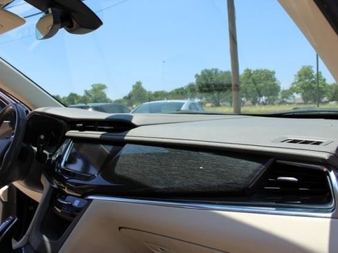 Used 2020 Cadillac XT6 Premium Luxury FWD image 45
