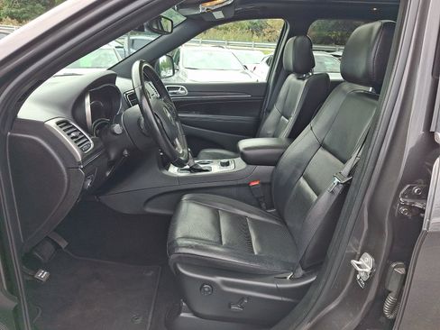 Used 2021 Jeep Grand Cherokee Limited w/ Luxury Group II AWD/4WD image 14