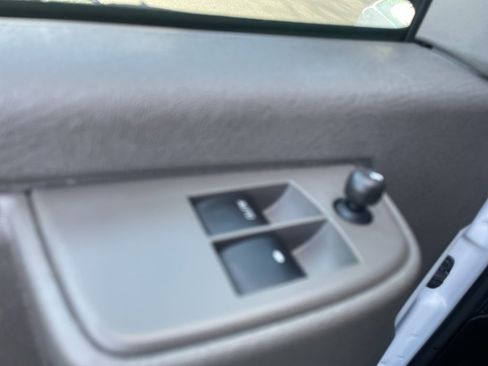 Used 2024 Chevrolet Express 2500 w/ Driver Convenience Package image 20