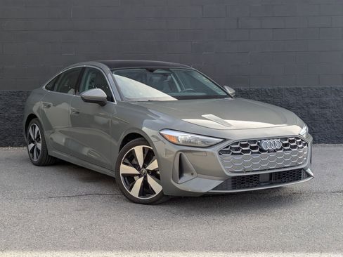 Used 2025 Audi A5 Premium w/ Convenience Package image 3