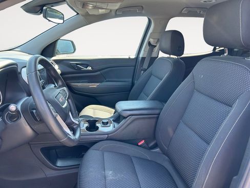 Used 2022 GMC Acadia SLE FWD image 9