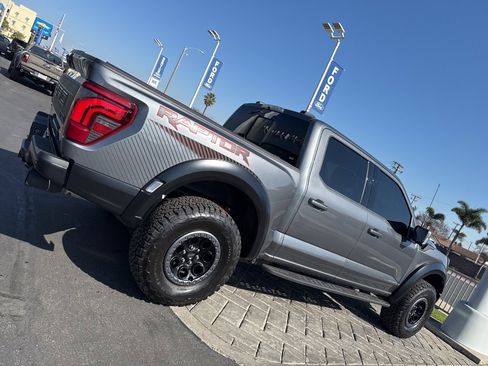 Used 2025 Ford F150 Raptor image 2