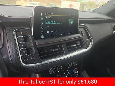 Used 2024 Chevrolet Tahoe RST w/ Luxury Package AWD/4WD image 30