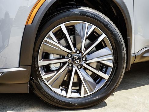 New 2027 INFINITI QX60 Luxe FWD image 3